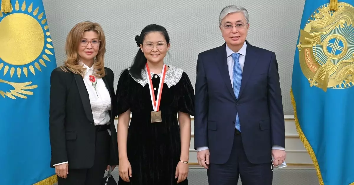  Тоқаев шахматшы Бибісара Асаубаеваны құттықтады 