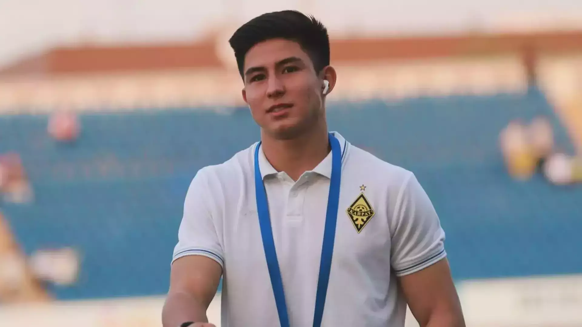 Дастан Сатпаев впервые показал личное фото с девушкой