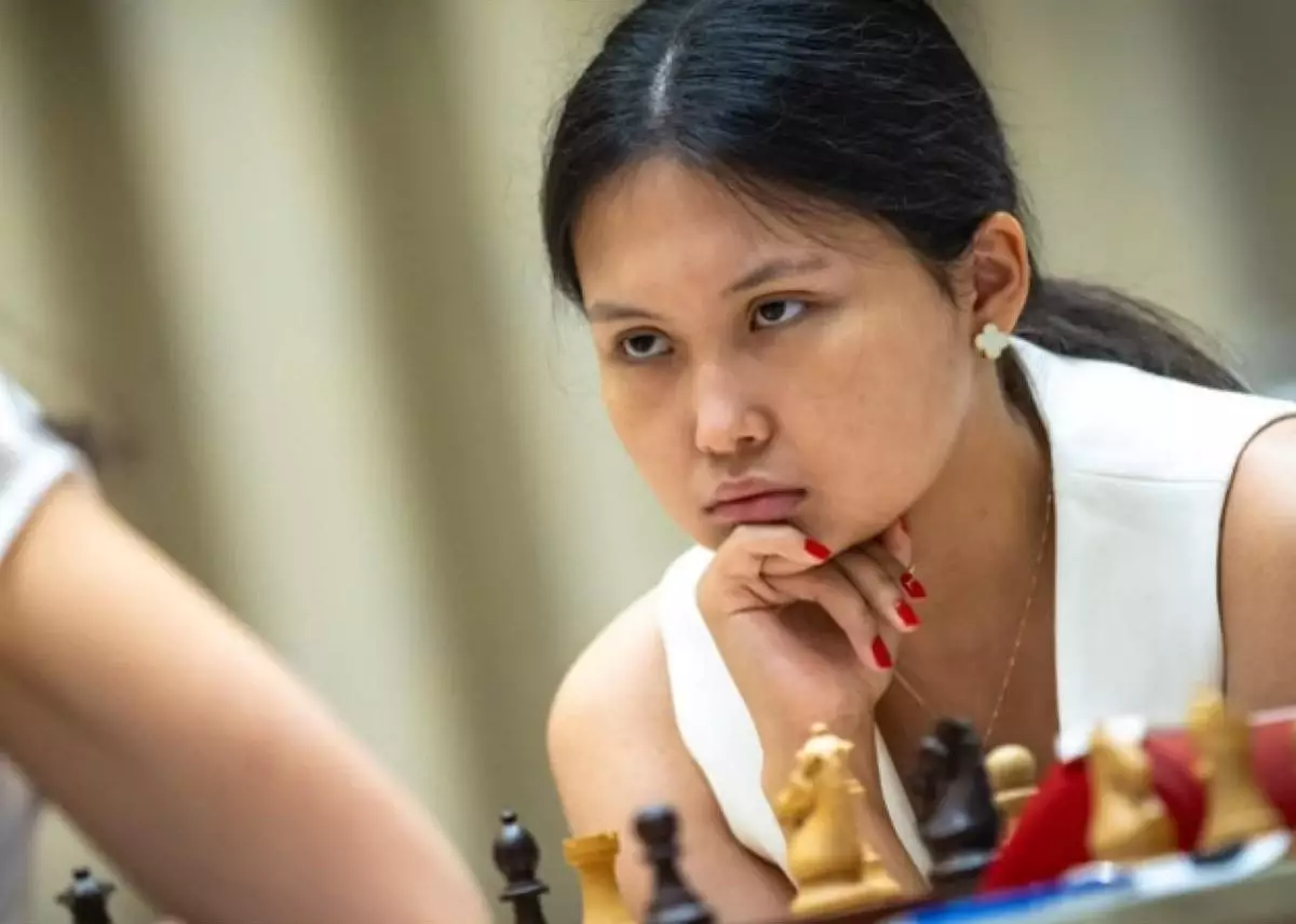 Тарихи жүлде: Бибісара Асаубаева шахматтан үш дүркін әлем чемпионы атанды