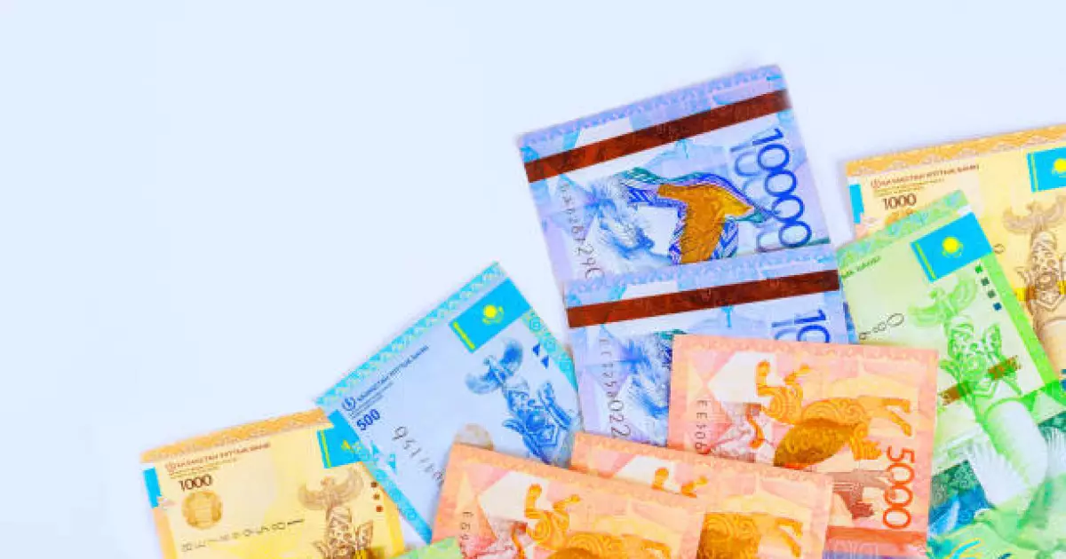   Ақша ұстай алмайтындар қаржыны қалай жинайды?   