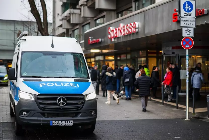 В Германии произошло одно из крупнейших ограблений банковских хранилищ