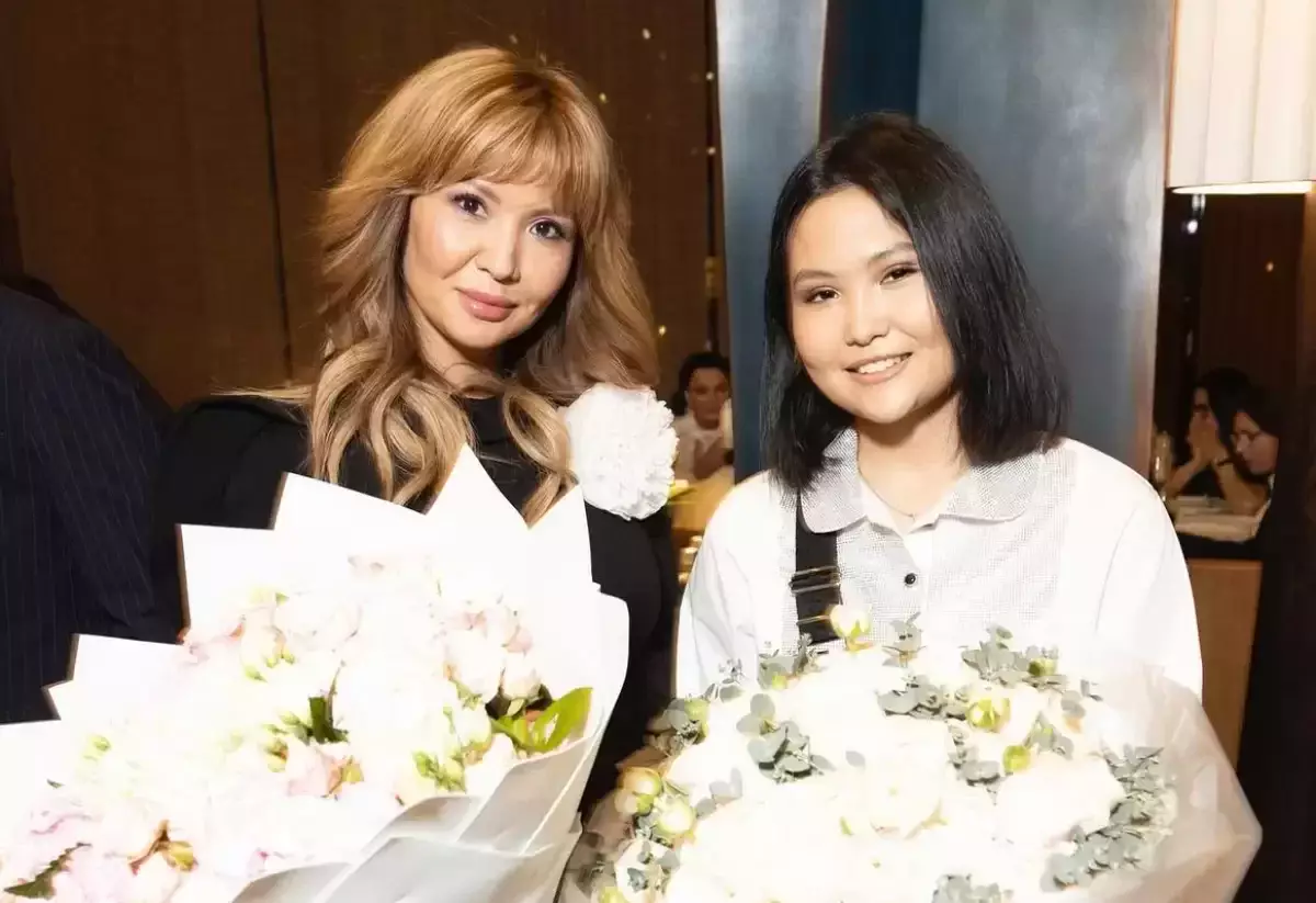 «Бұл - нағыз тарих»: Бибісара Асаубаеваның анасы жүрекжарды жазба жариялады