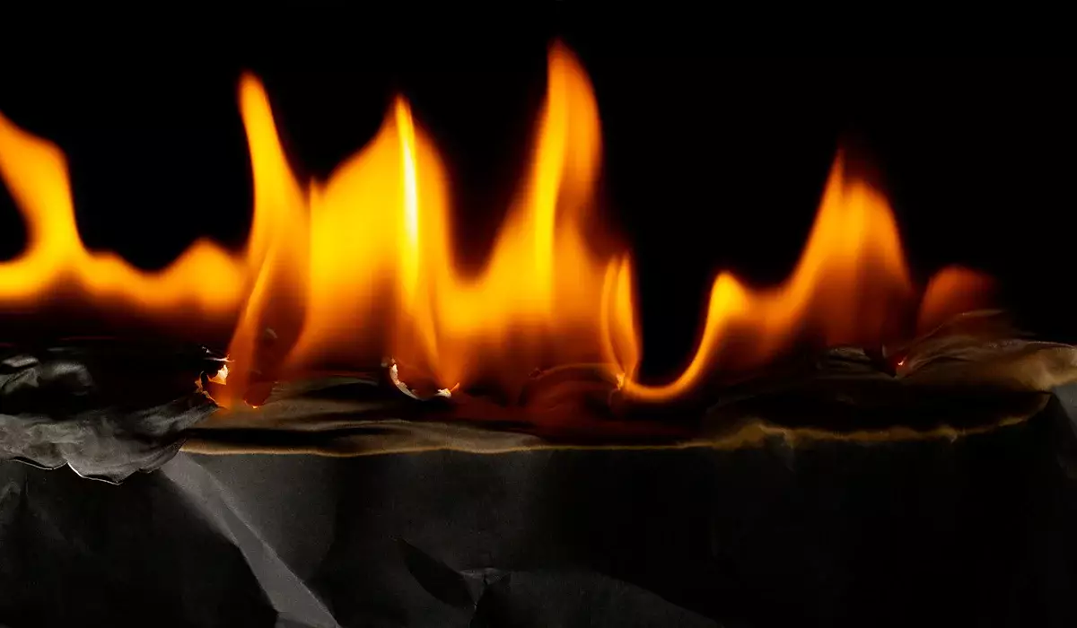 Шымкентте пәтерден өрт шығып, 7 адамға қауіп төнді