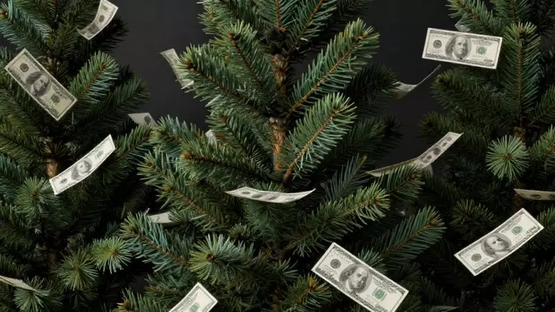 Казахстан закупил искусственных елок на 12 млн долларов