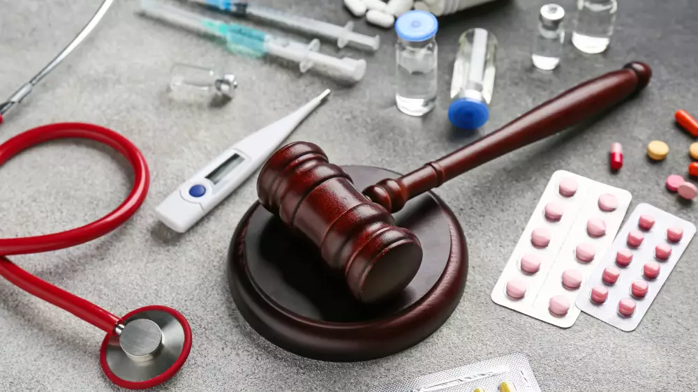 Медобследование закончилось для казахстанца 10 сутками ареста