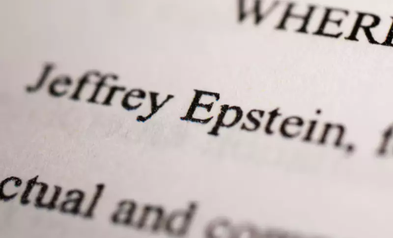 400 юристов привлекут для изучения 5 млн страниц по делу Эпштейна