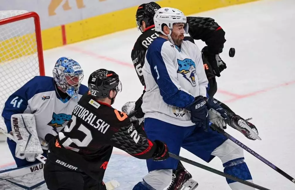 «Барыс» хоккей клубы сенсация жасады