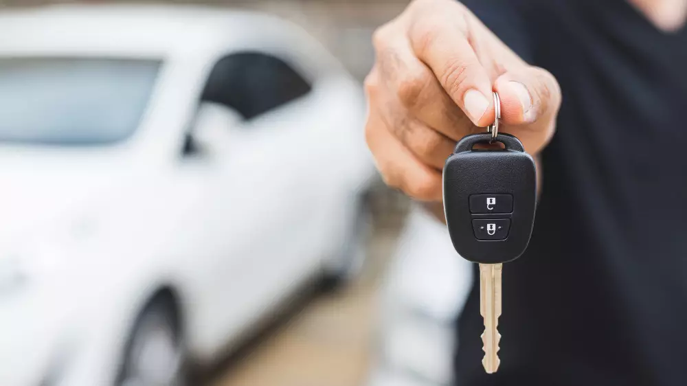 Казахстанец отсудил у автосалона 22 миллиона тенге