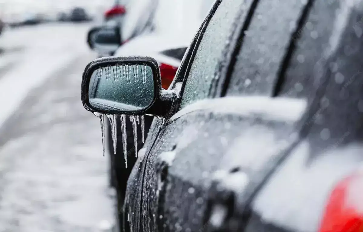 Сложности на трассах Мангистау обещают дорожники в новогодние выходные - новости на Lada.kz 31.12.2025