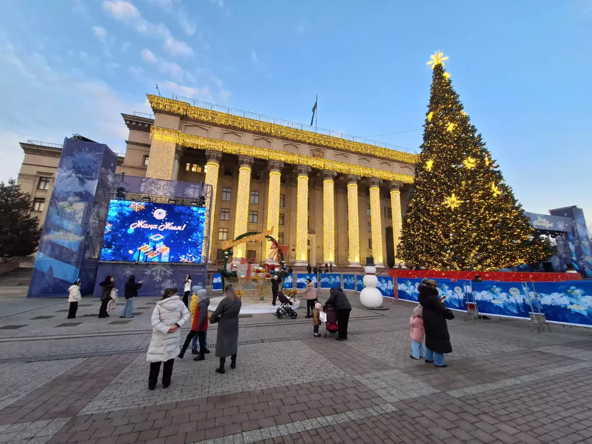 На площади Астана в Алматы готовится грандиозное шоу в честь Нового года