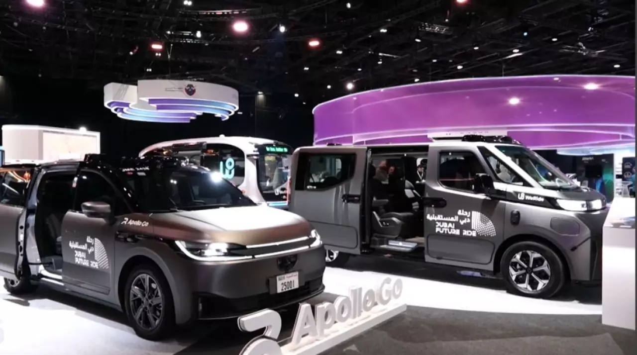 БАӘ-де роботты такси іске қосылды