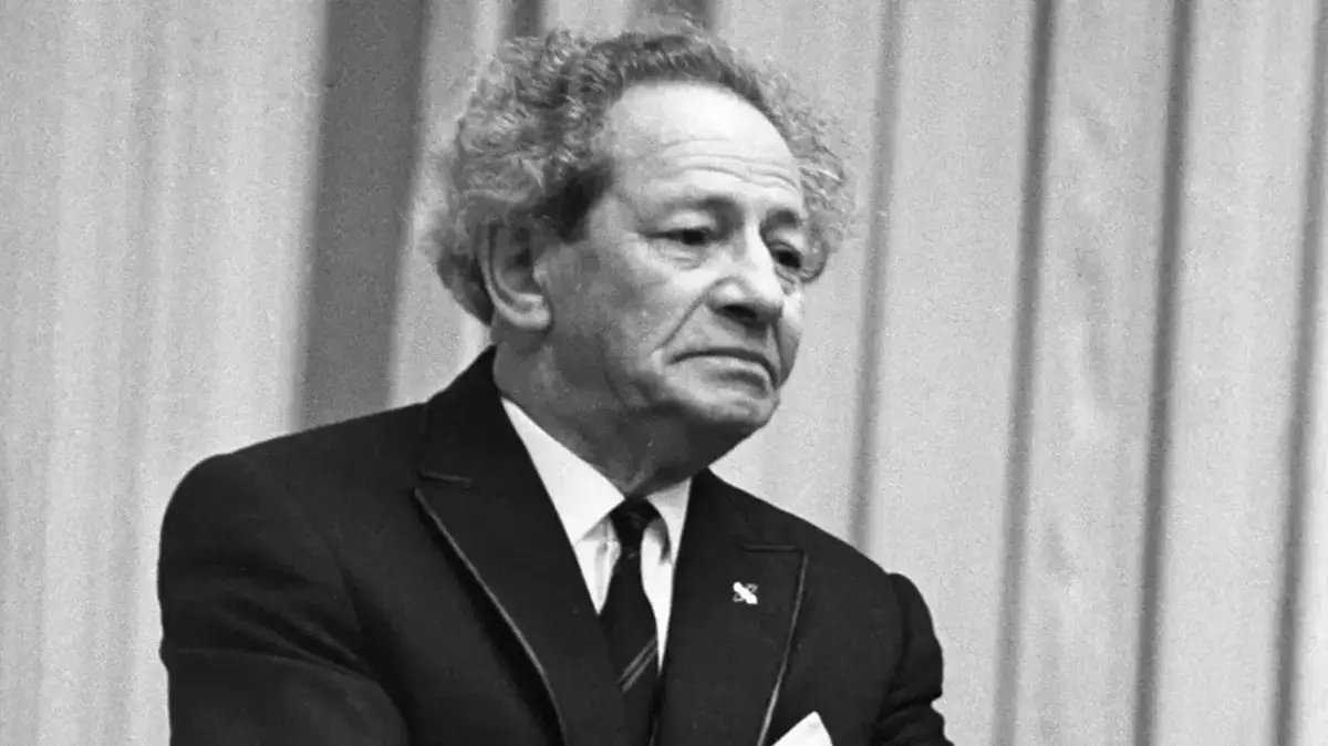 Через два месяца: пророчество Мессинга о судьбе мира всколыхнуло Сеть - новости на Lada.kz 31.12.2025