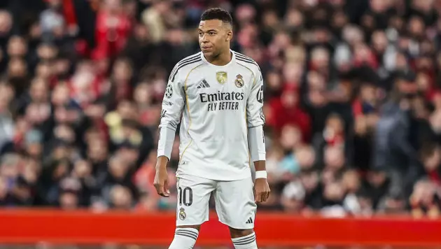 Килиан Мбаппе искючён из состава "Реала"