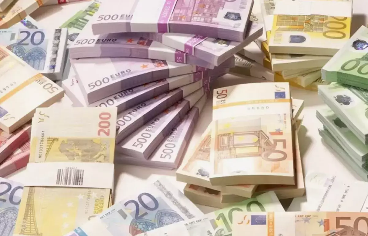 Болгария официально переходит на евро с 1 января 2026 года - новости на Lada.kz 31.12.2025