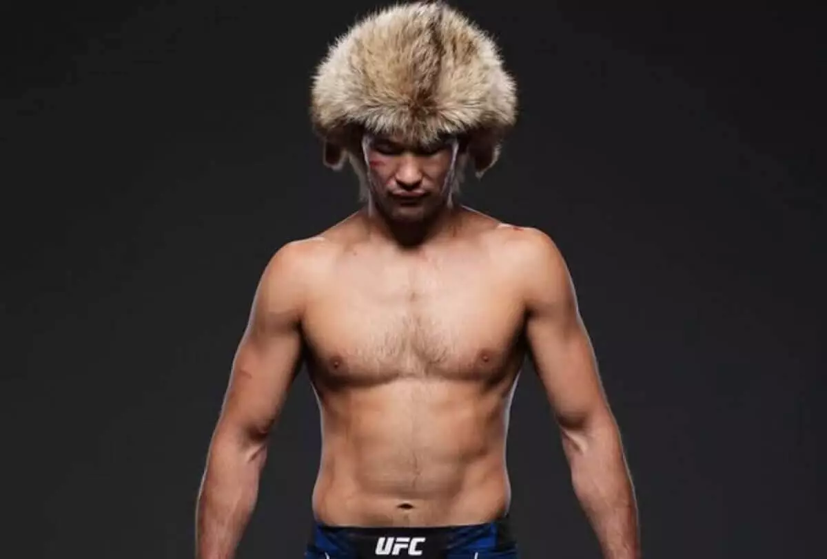 Какое место занимает Шавкат Рахмонов в мировом рейтинге