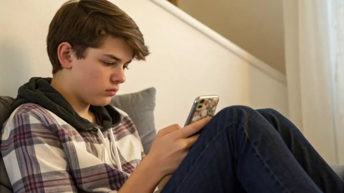 Соцсети хотят запретить детям младше 15 лет