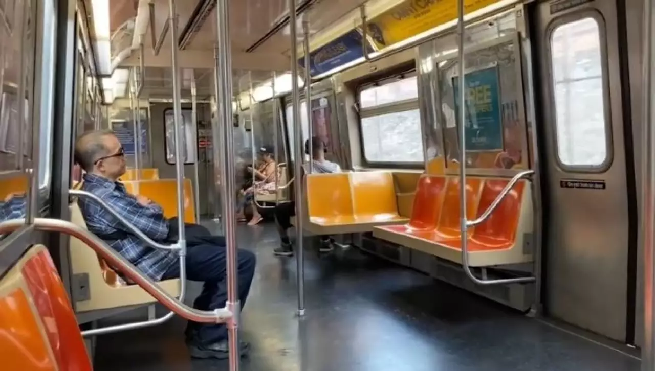 В нью-йоркском метро меняют систему оплаты