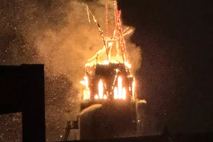 В новогоднюю ночь в Амстердаме сгорела церковь с почти 150-летней историей