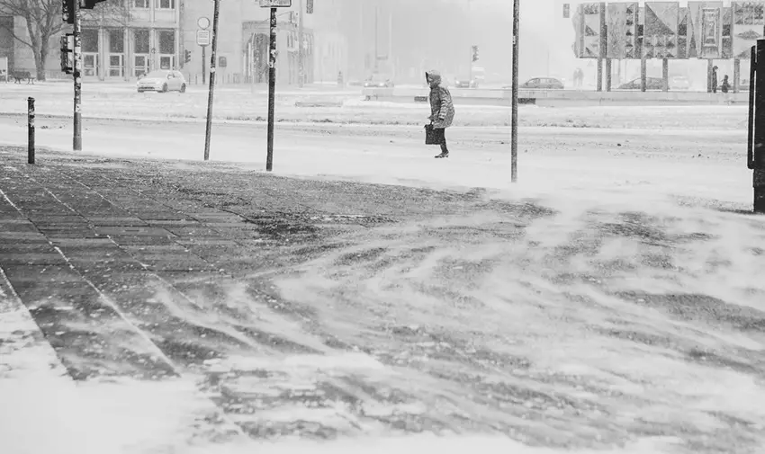Штормовые предупреждения объявлены на пятницу по всему Казахстану