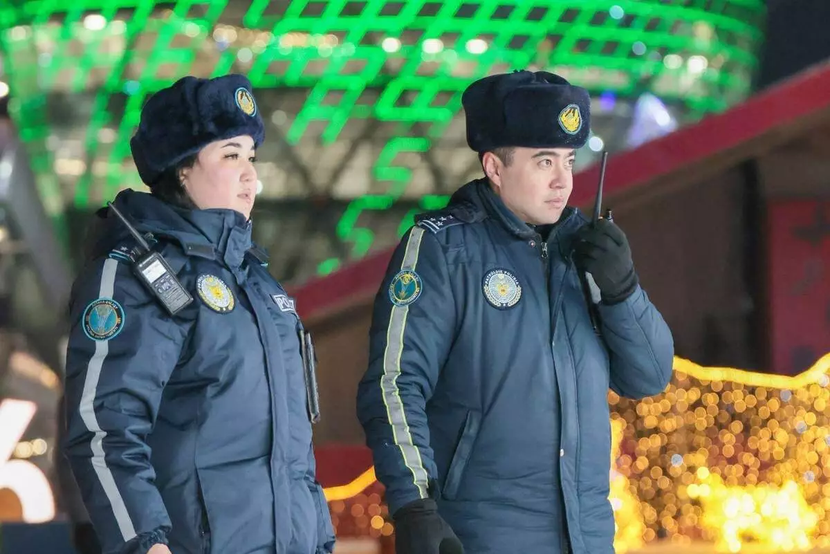 Более 3 тыс. вызовов поступило в полицию в новогоднюю ночь в Казахстане