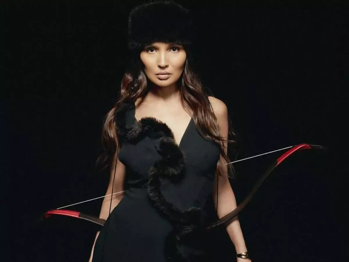 Жулдыз Абдукаримова показала, как семья встретила Новый год (ВИДЕО)