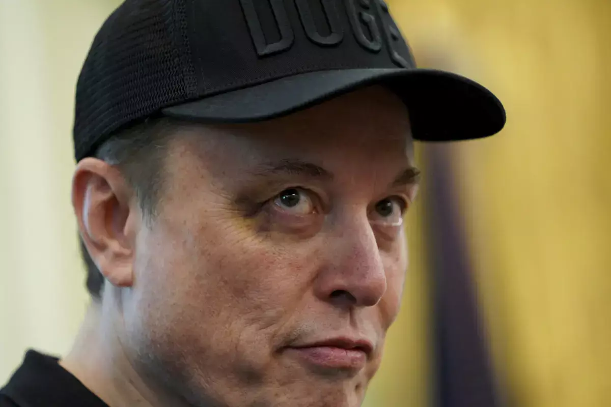 Маск заявил, что его налоги сломали компьютер IRS - новости на Lada.kz 01.01.2026