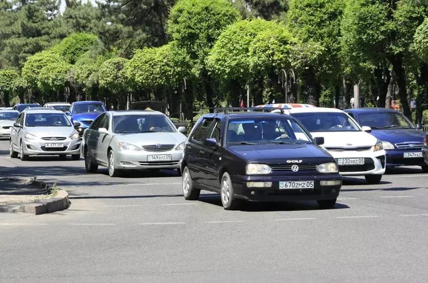 Свободный выбор номеров для авто станет доступен в спецЦОНах Казахстана с 5 января