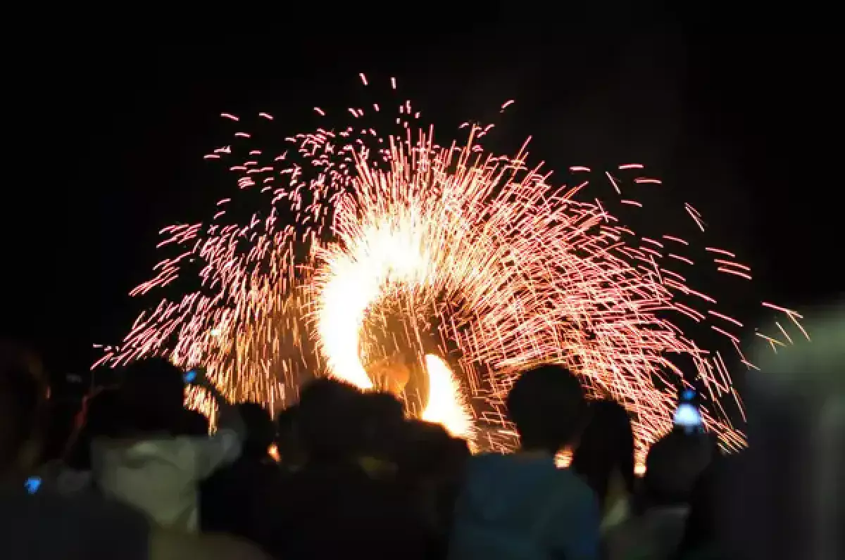 Один человек погиб, более 200 получили ранения от пиротехники в Италии