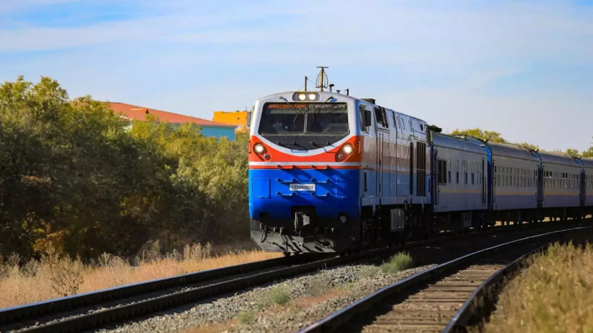 1,6 мың шақырым жол, жаңа вагондар: теміржол саласында не өзгереді