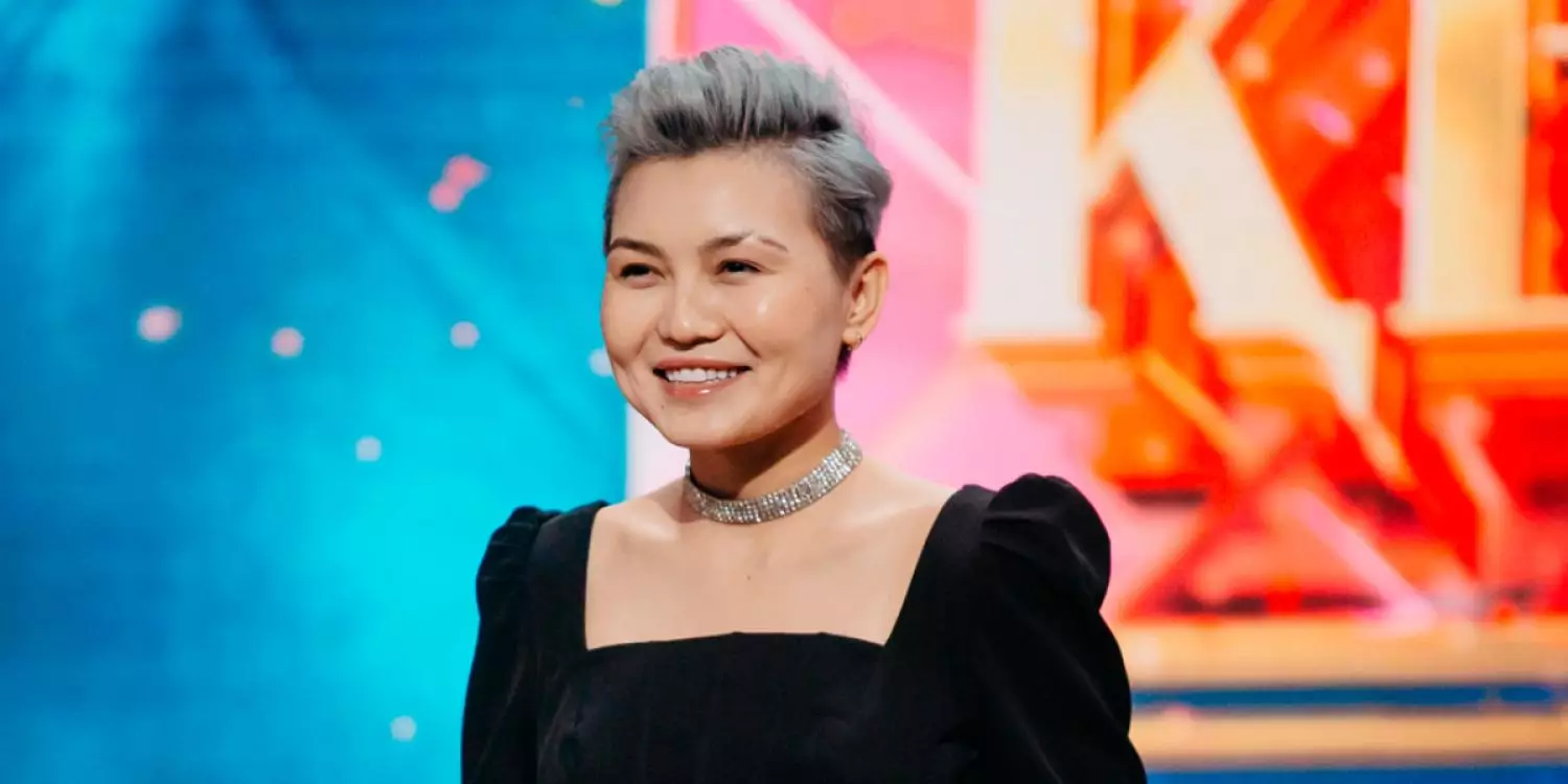 Танымал әнші Гүлмира Ізбасқан отызға келіп тұсауын кестірді