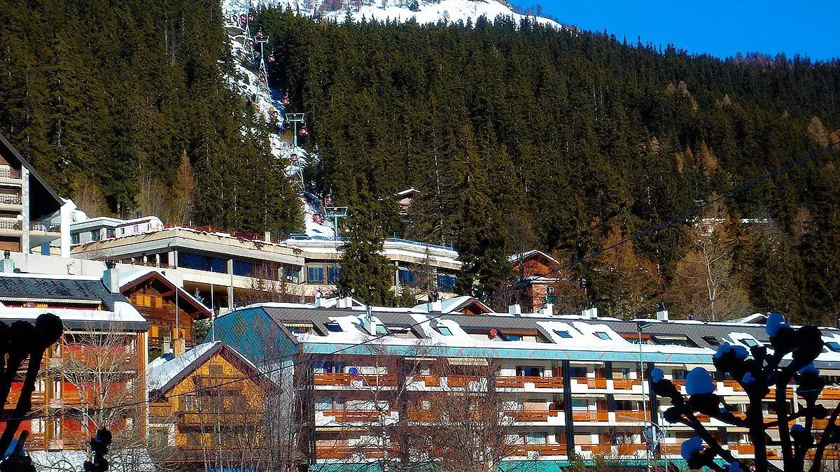 Швейцариядағы өрттен зардап шеккен 80 адамның жағдайы ауыр