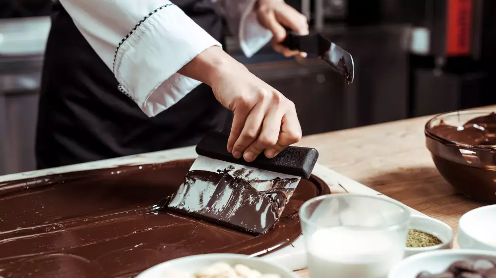 Чем удивить гостей: рецепты апельсинового, шоколадного и вишневого пирогов