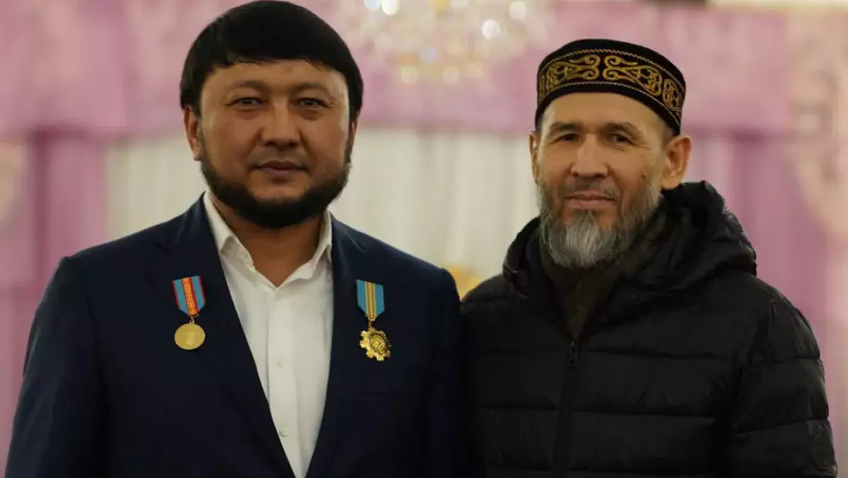 «Жәннат нәсіп етсін»: Мұхамеджан Тазабек қаралы хабар айтты