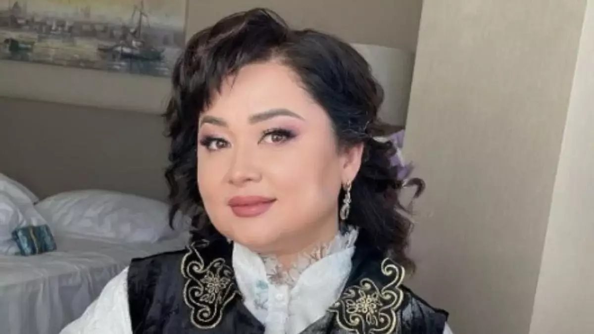 «Қадірін түсінбеген шығармын»: Роза Әлқожа басына түскен сынақ жайлы алғаш рет айтты