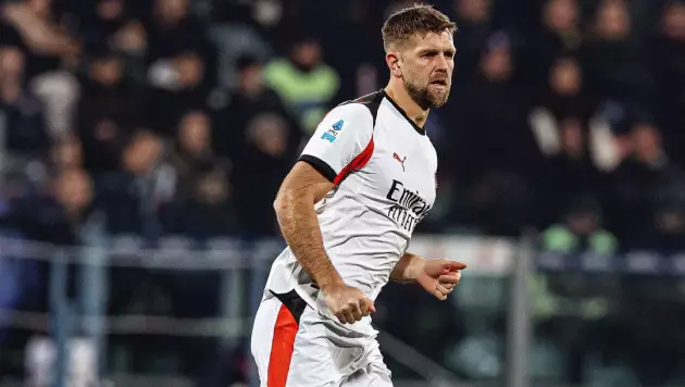 "Милан" сдвинул "Интер" и вырвался в лидеры чемпионата Италии