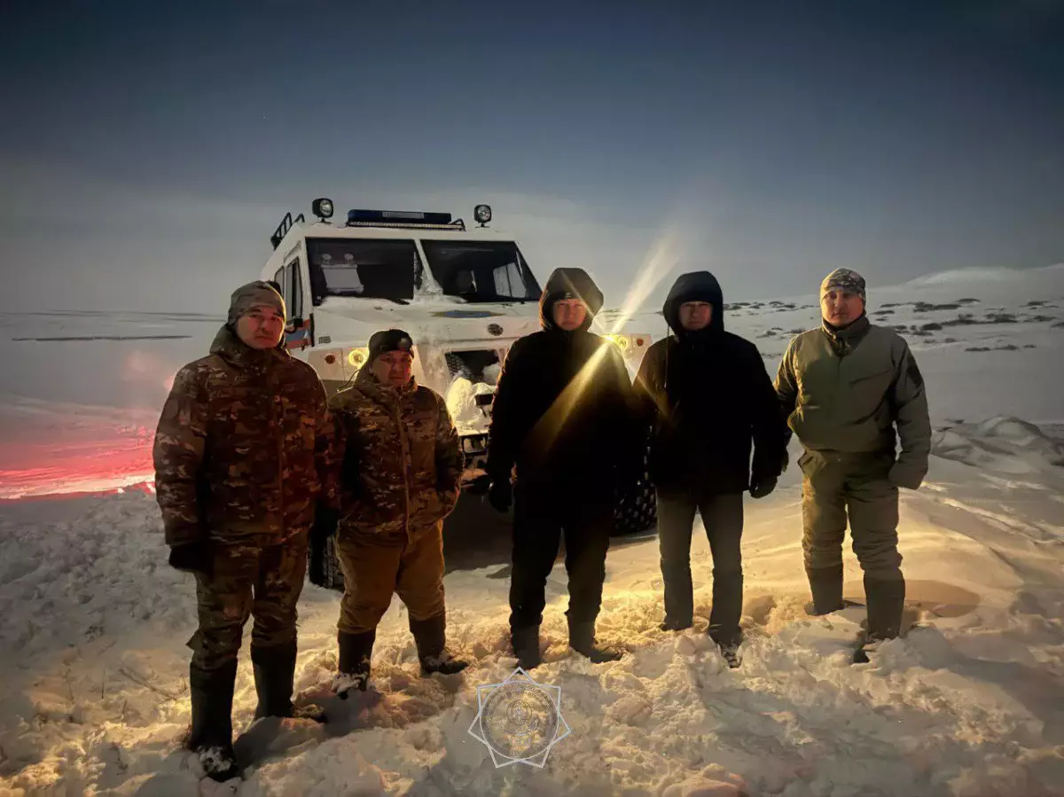 Выехал и пропал: в Актюбинской области исчез мужчина на снегоходе