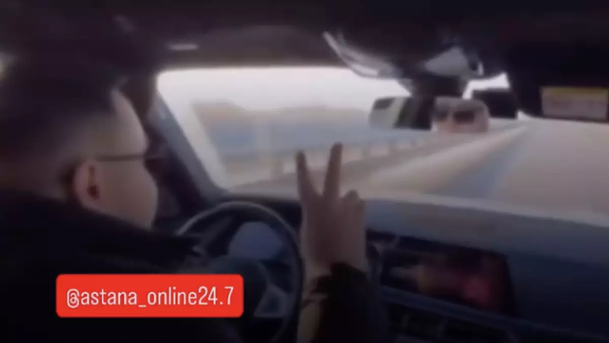  Диджей Иманбек трассада қалып қойған жолаушыларға көмек көрсетті (ВИДЕО) 