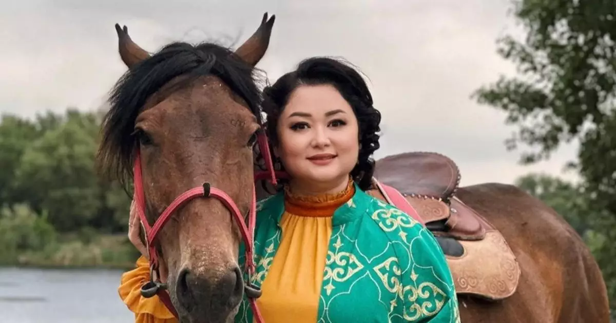  `Бес рет ауырдым... Жаңа босанған анаға қарау оңай емес`: Роза Әлқожа ел естімеген жайтты айтты 