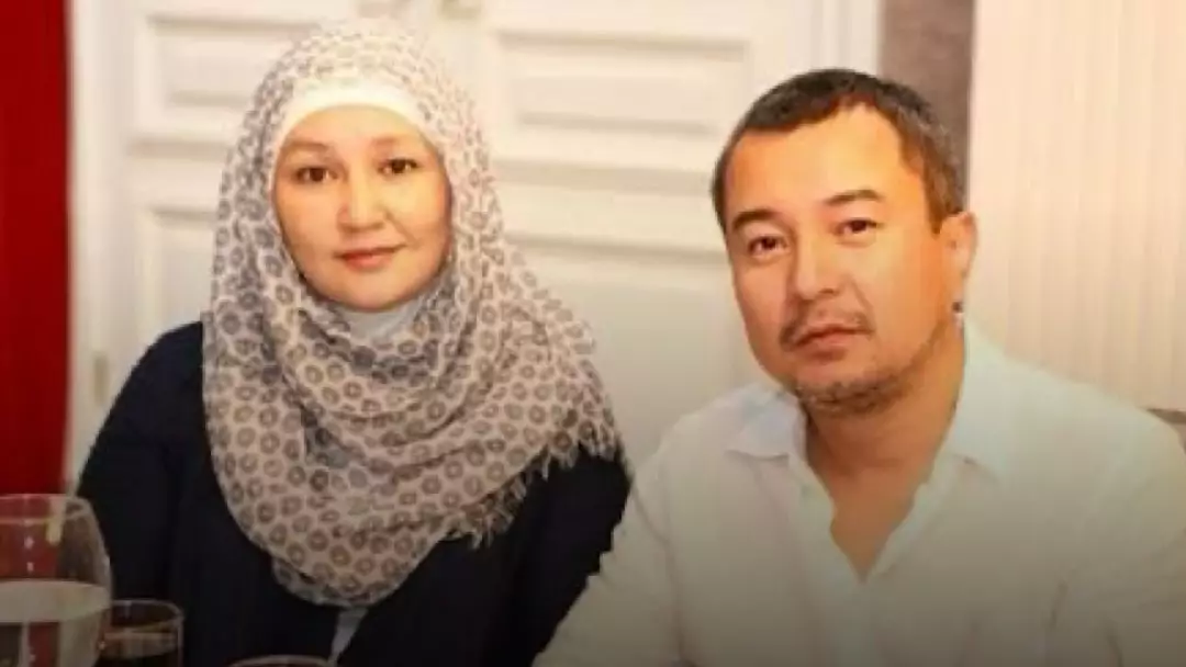 Лесбиан екенін айтқан Ақан Сатаевтың экс әйелі бұл қадамға қалай барғанын да айтты