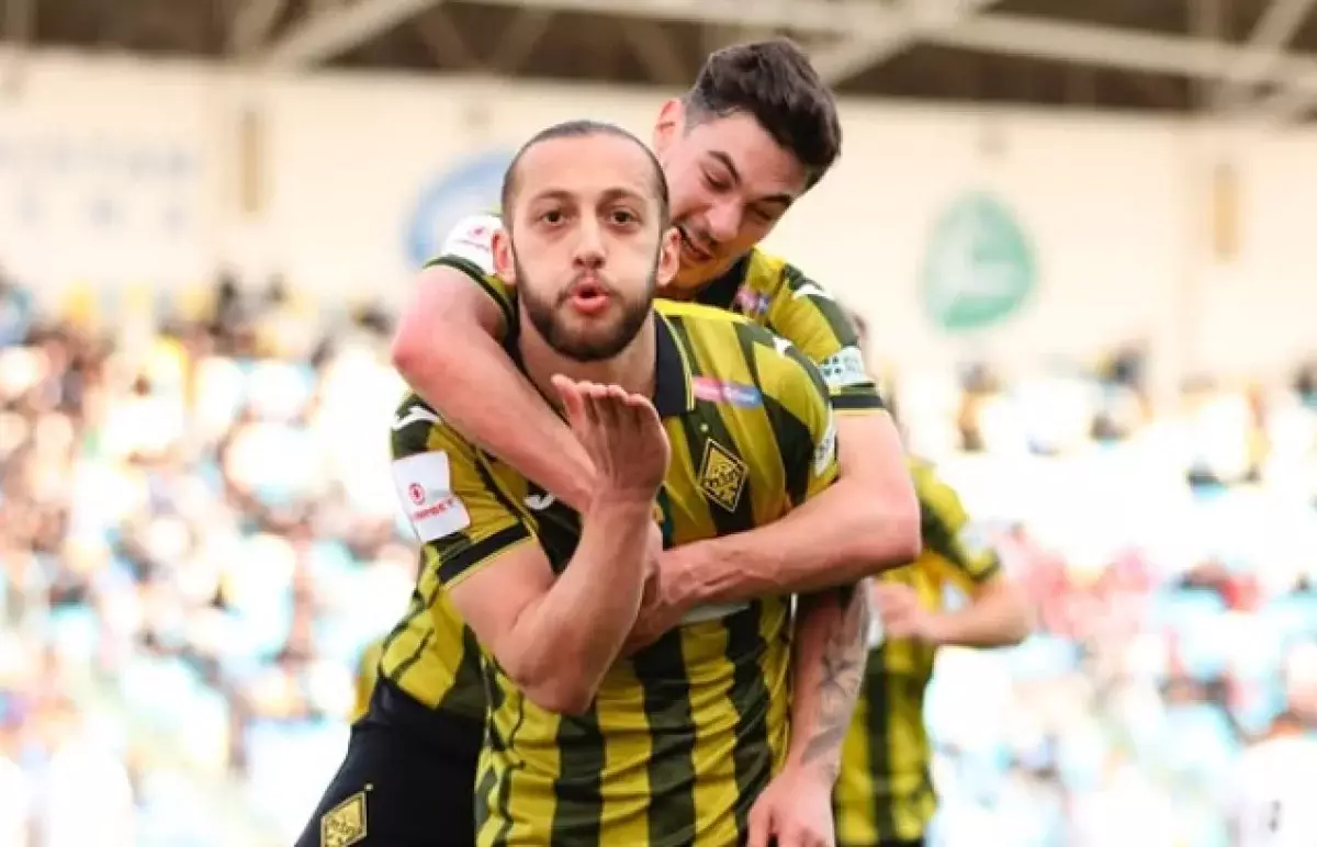 «Кайрат» отправляется в ОАЭ для подготовки к матчам Лиги чемпионов