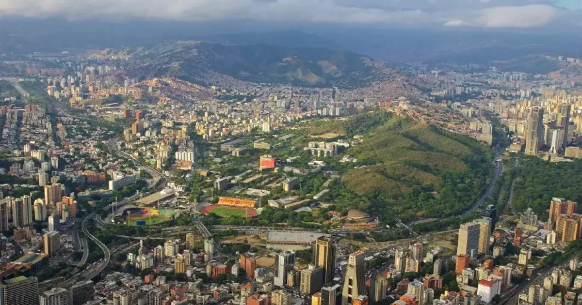   Венесуэланың астанасы Каракаста жарылыс болды   