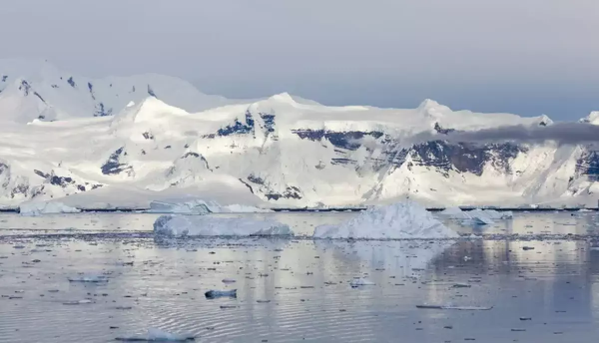 «Не будите то, что спит»: загадочные саркофаги обнаружены в Антарктике