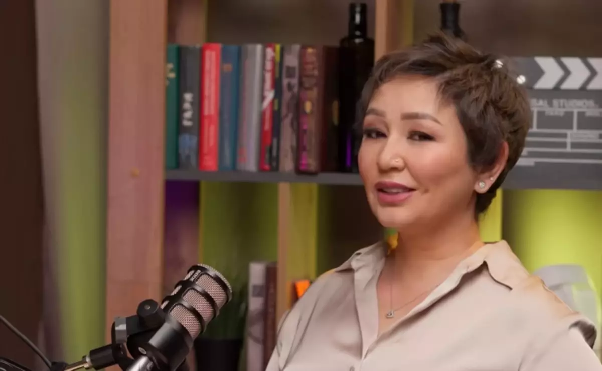 "Балалар әкесімен бірге тұрады": Актриса Назира Бақаева Сатаевпен ажырасқанын ресми хабарлады