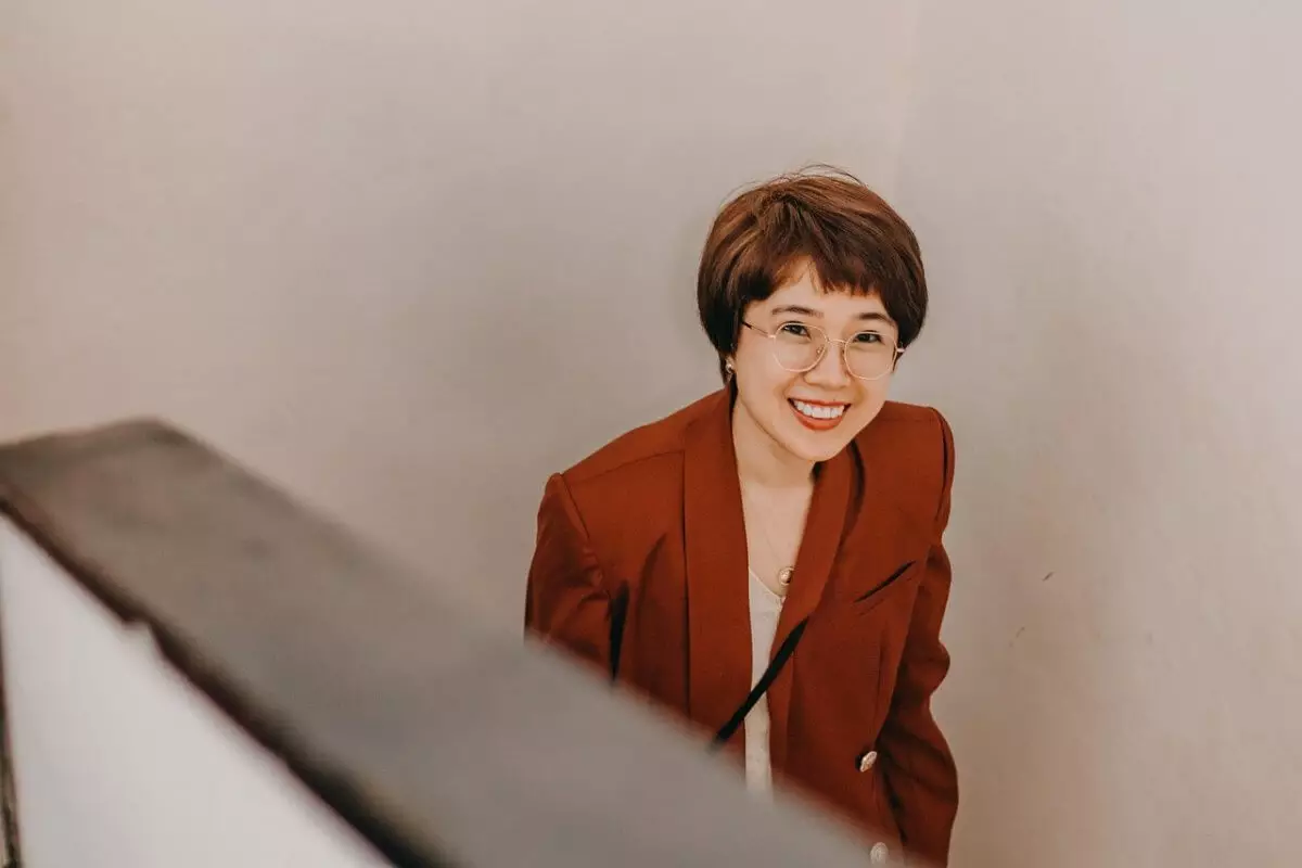 Женщина проснулась с чужим голосом в Англии