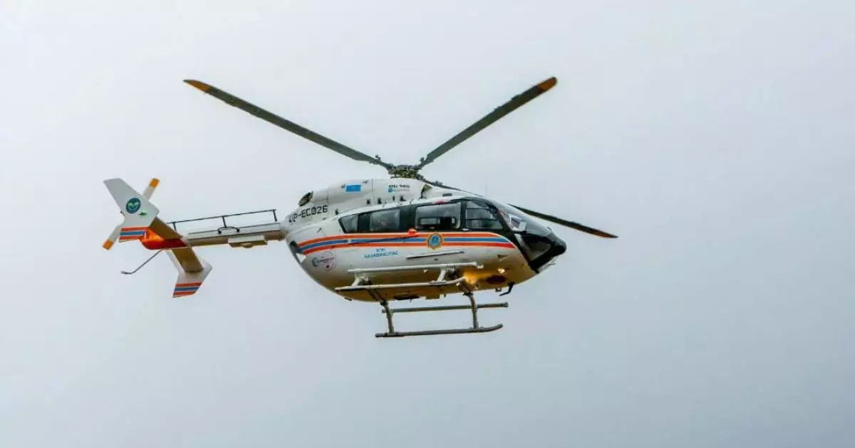  ТЖМ тікұшағы жаңа туған сәбиді шұғыл түрде Атырауға жеткізді 