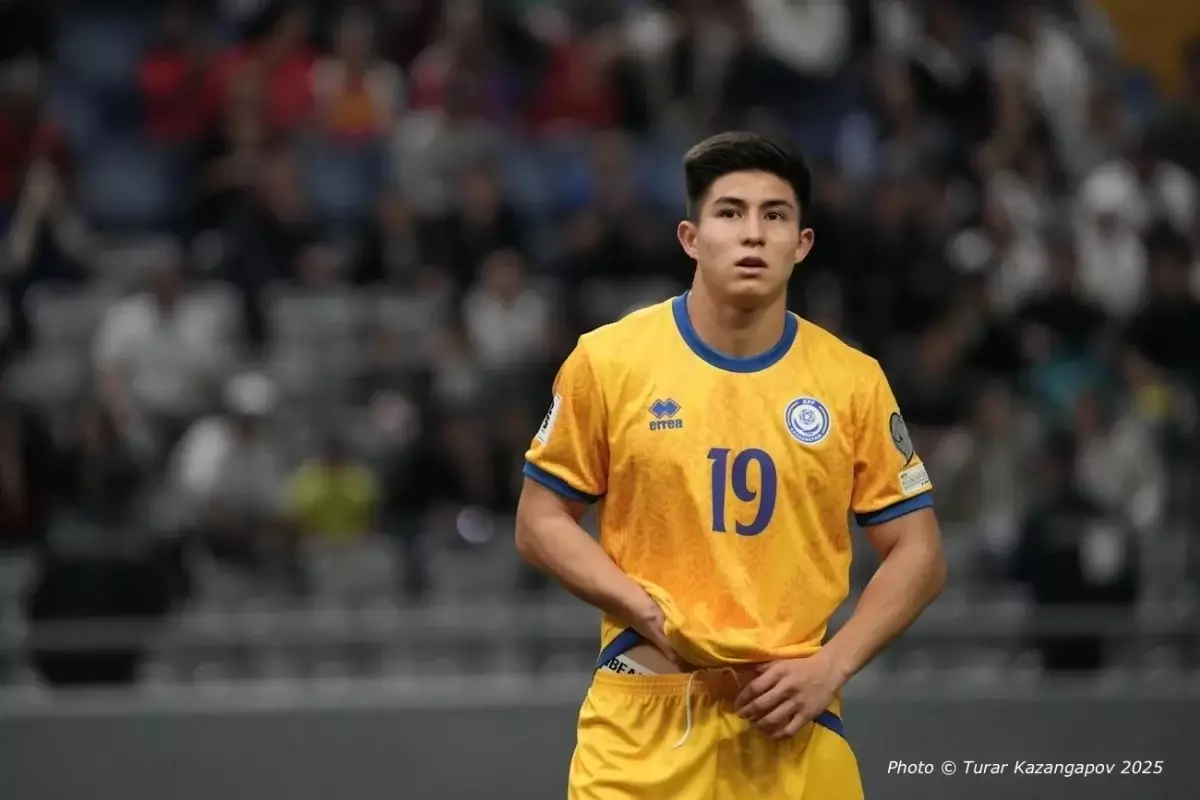Дастан Сатпаев возглавил мировой рейтинг молодых футболистов