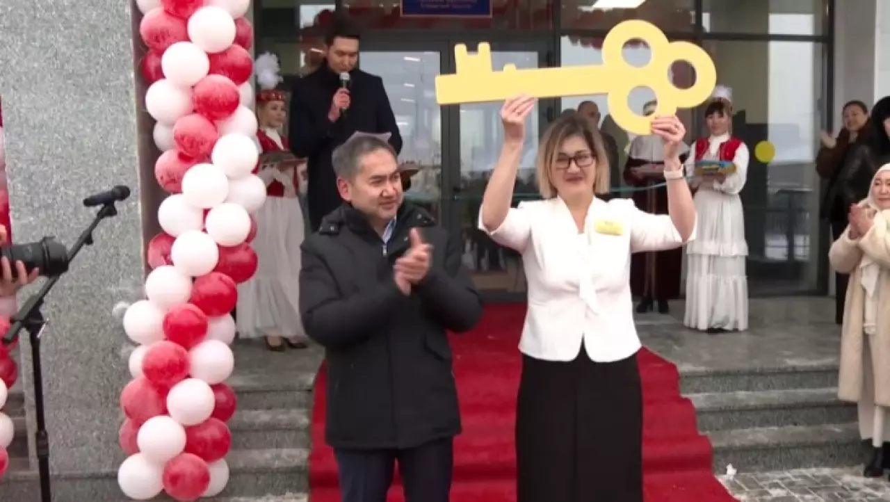 Две школы в рамках проекта «Келешек мектептері» открыли в Атырау