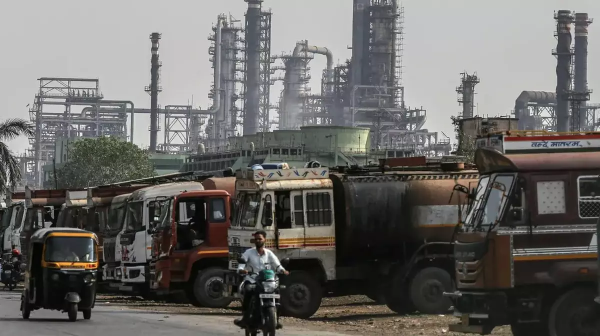 Индия усилила контроль за закупками российской нефти ради сделки с США