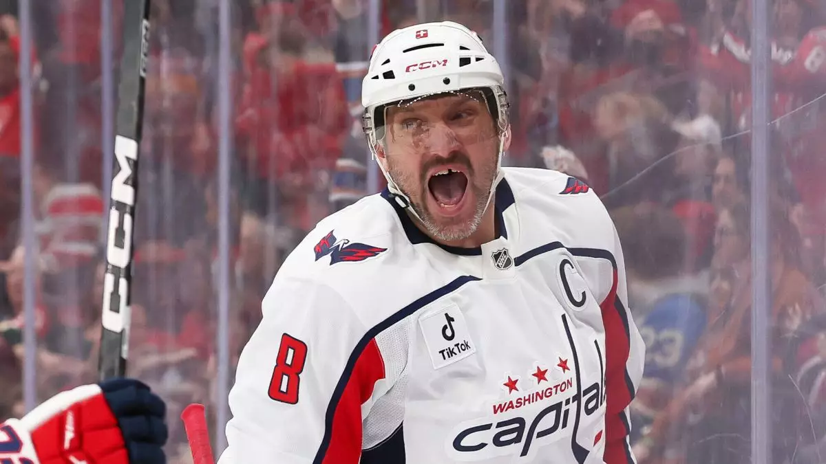 Александр Овечкиннің тұмсығын бұзып, тісін сындырды (ФОТО)