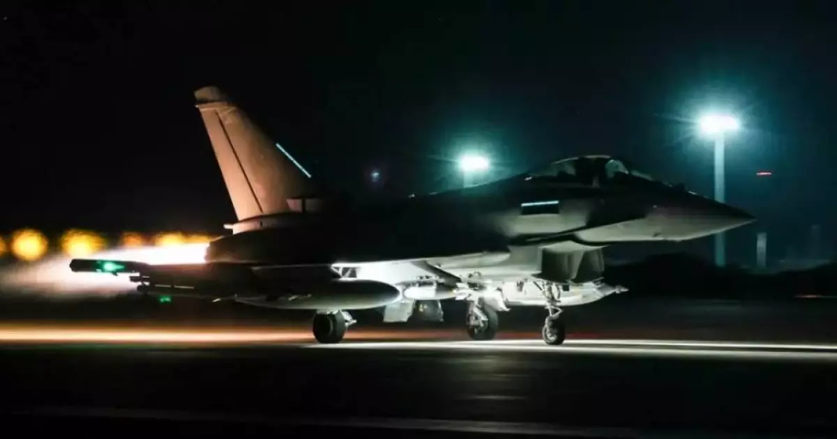  Ұлыбритания мен Франция Сириядағы ДАИШ нысандарына әуе соққысын жасады 